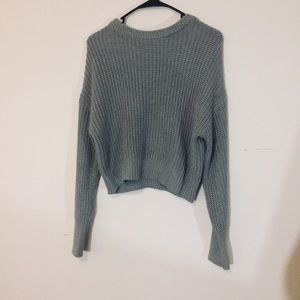 Pull&Bear cropped sweater